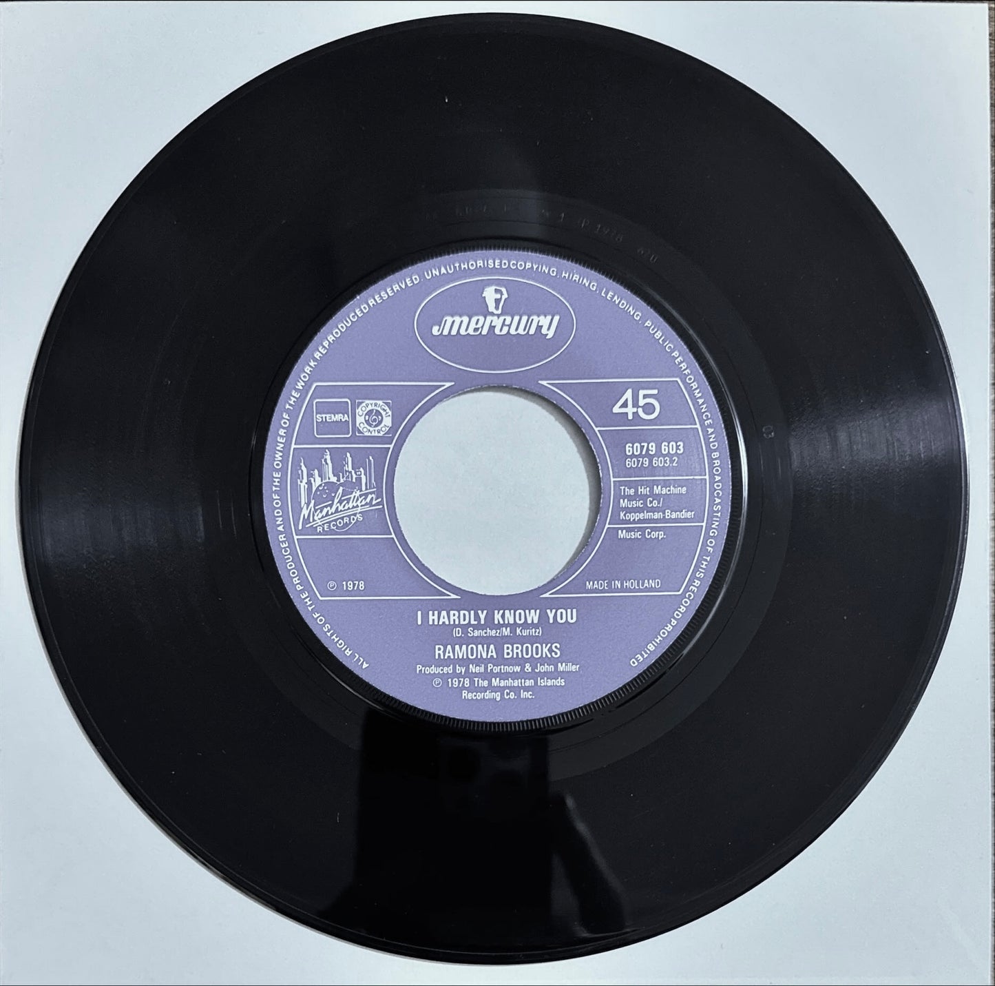 Ramona Brooks - Rhythm Rhapsody ( Manhattan Records Netherlands ‎) 45 PS