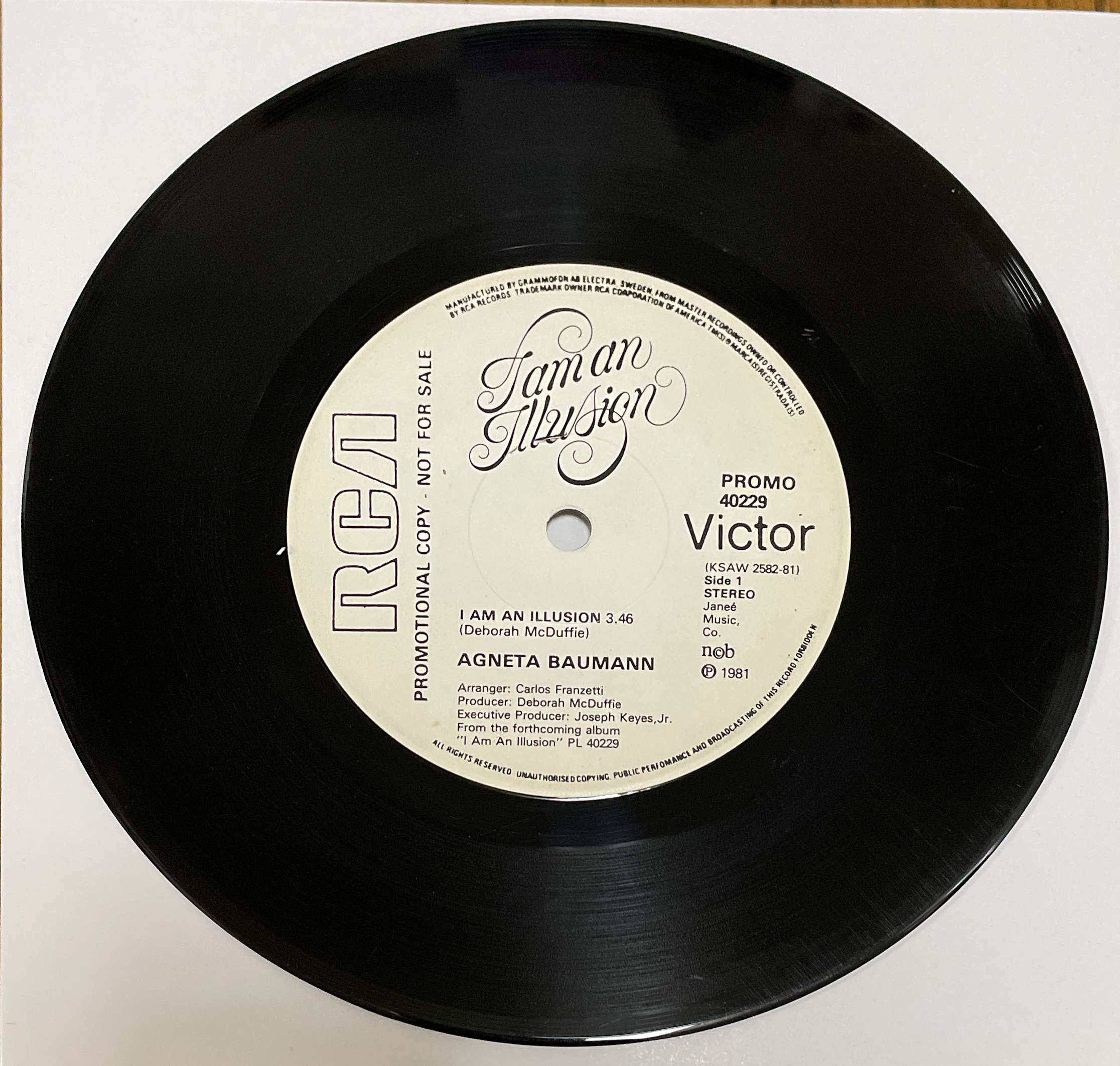 Agneta Baumann ‎– I Am An Illusion / Just The Two Of Us ( RCA Victor ) 45