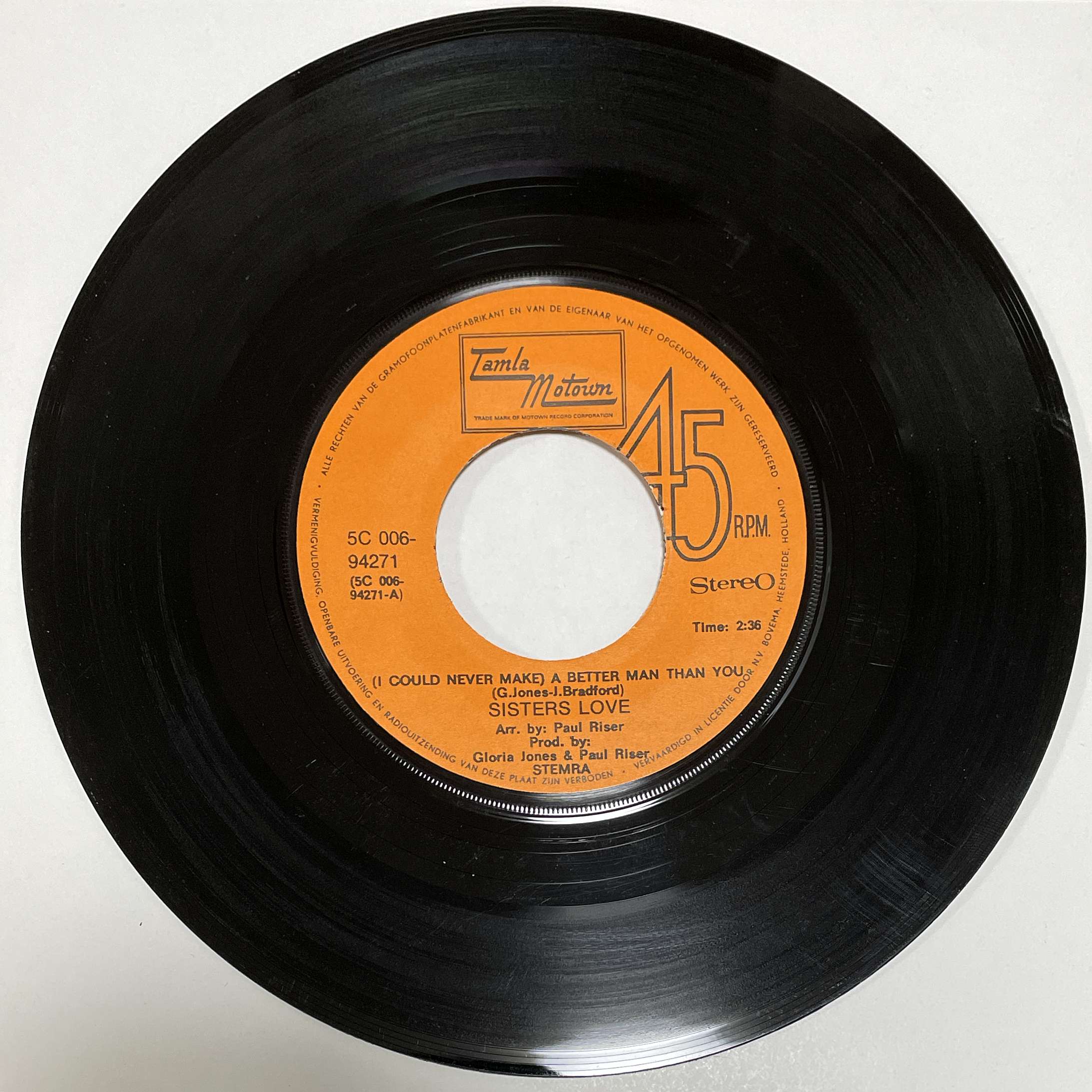 Sisters Love - Give Me Your Love / (I Could Never Make) A Better Man Than You ( Tamla Motown Netherlands ‎) 45 PS